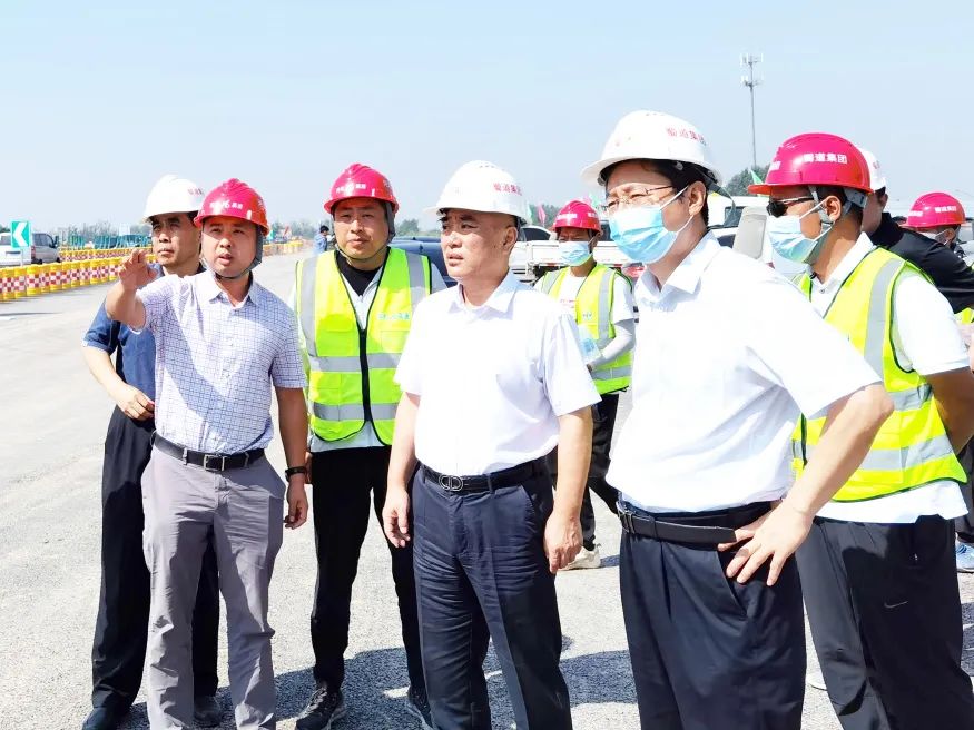 河北省交通運(yùn)輸廳黨組成員、副廳長侯智敏深入石家莊東站、南站改建工程項(xiàng)目檢查指導(dǎo)工作