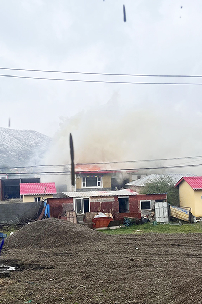 突發(fā)民火，S313草阿路項(xiàng)目緊急救援