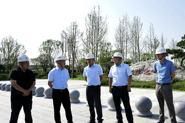 川交公司黨委副書記、董事、總經(jīng)理魯正偉深入綿陽科技城新區(qū)片區(qū)項目檢查指導工作