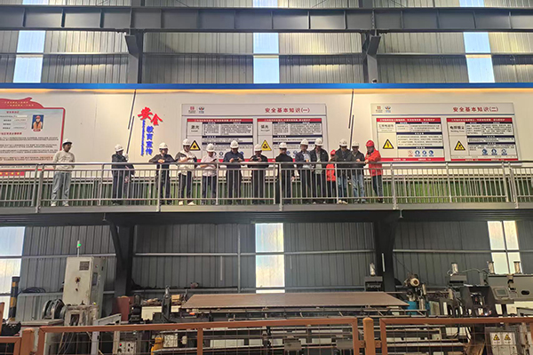 四川省交通運(yùn)輸廳赴康新高速項目檢查指導(dǎo)工作